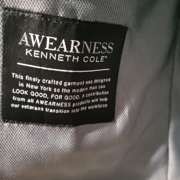 Kenneth Cole Men's Gray Blazer - Picture 7 of 12